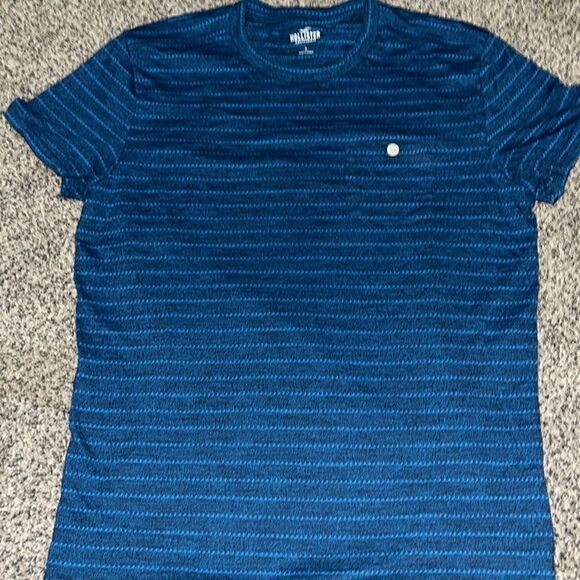 Hollister - Blue Striped - Short Sleeved - T-shirt - S - Picture 1 of 4